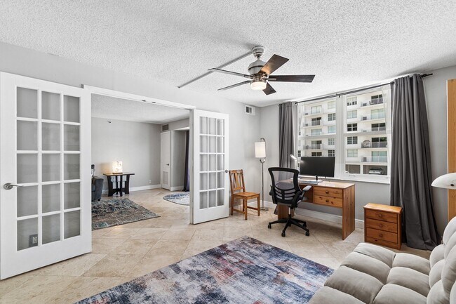 Building Photo - 4511 S Ocean Blvd