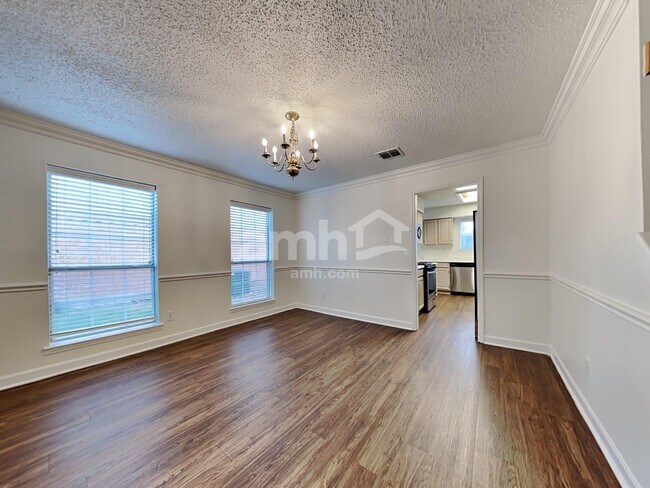 Building Photo - 5412 Big Bend Dr