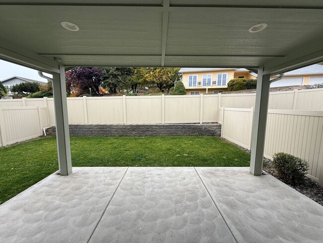 Building Photo - 15081510