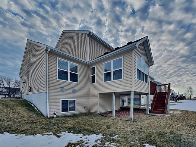 Building Photo - 10065 42nd St NE