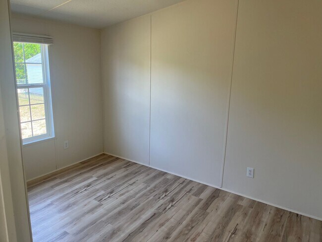 Building Photo - Close to Carolina Beach!