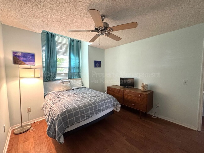 Building Photo - 4955 Southfork Ranch Dr