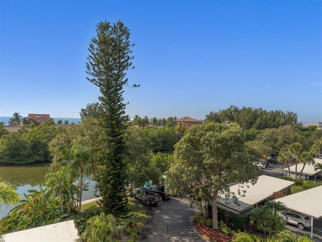 Building Photo - 9397 Midnight Pass Rd