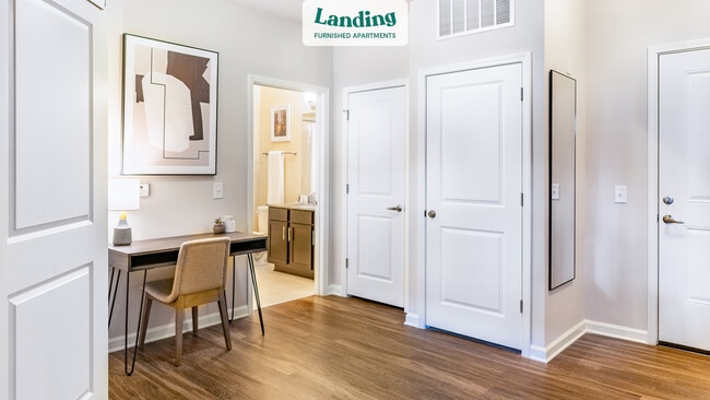 Building Photo - 2825 S Main St