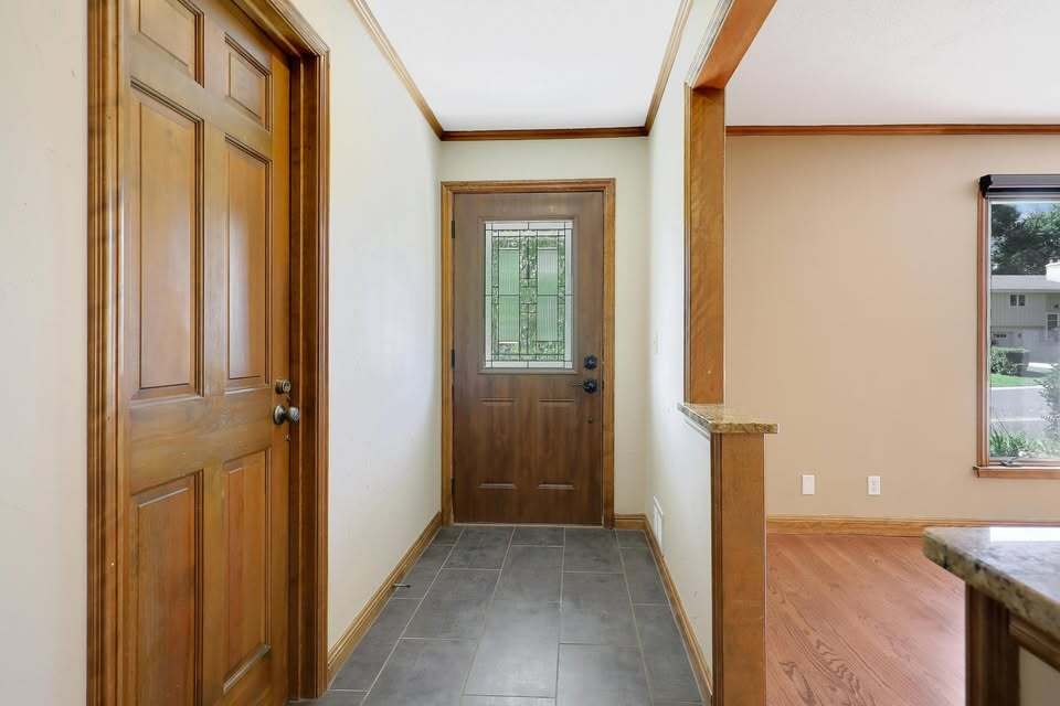 Building Photo - 7217 Glouchester Dr