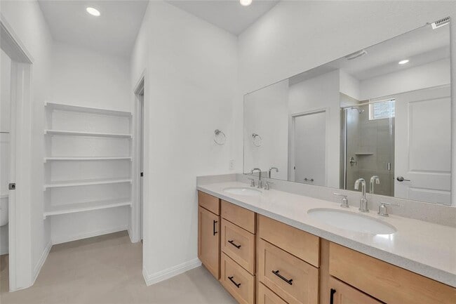 Building Photo - 737 Drystone Trail