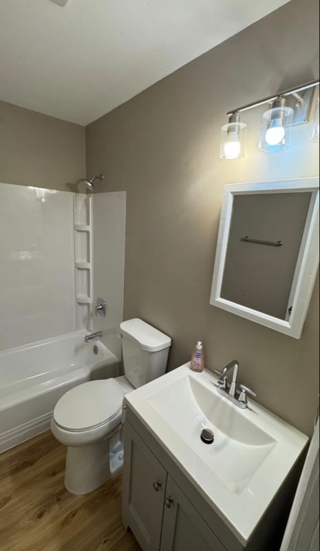 Building Photo - 1145 St Rose Ln