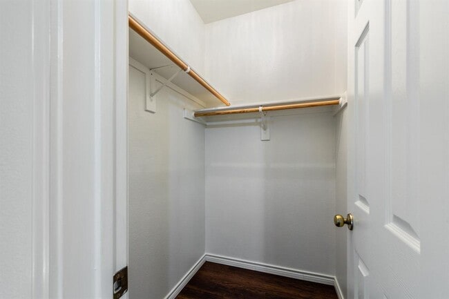 Building Photo - 8708 Weiser Dr