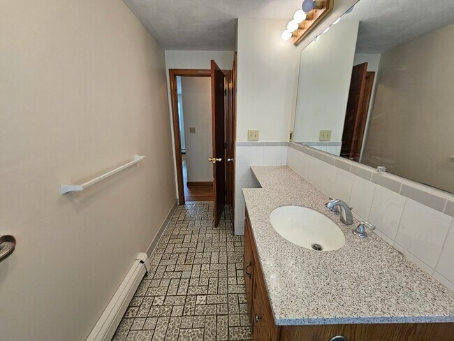 Building Photo - 91 Irving St