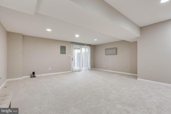 Building Photo - 3532 Split Rail Ln
