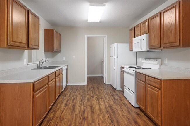 Building Photo - 1432 Anise Dr
