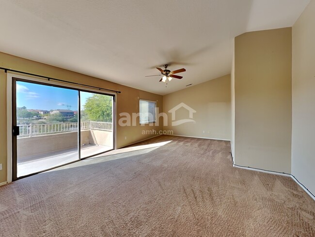 Building Photo - 17423 W Coyote Trail Dr