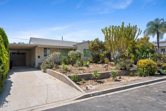 Building Photo - 4110 Verdugo View Dr