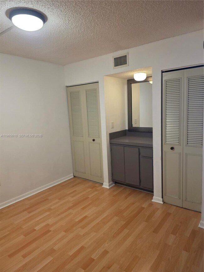 Building Photo - 8065 SW 107th Ave