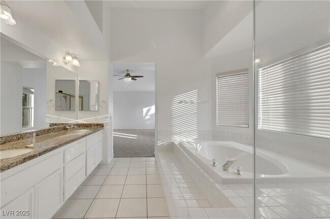Building Photo - 249 Gentle Springs Dr