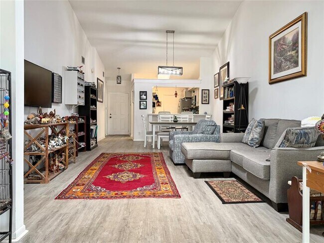 Building Photo - 10952 Roebelini Palm Ct