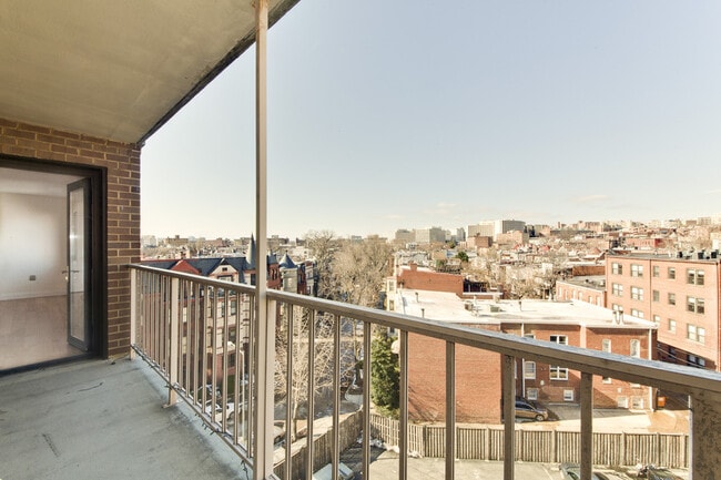Building Photo - 1816 New Hampshire Ave NW