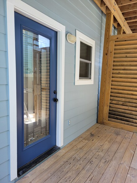 Private Patio Door - 1017 11th St