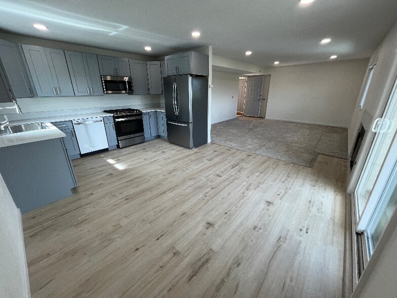 Primary Photo - 2251 Mendocino Blvd