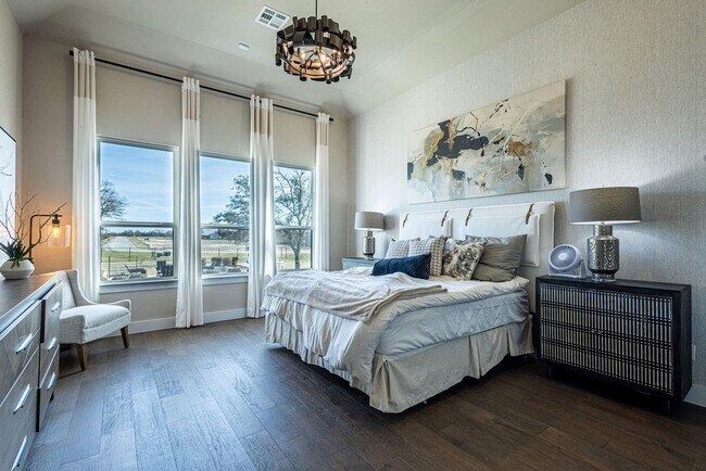 Building Photo - 217 Northcrest Dr