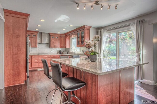 Building Photo - 3349 Rocky Crest Dr