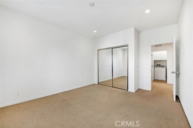 Building Photo - 34 Somerton