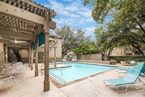 Building Photo - 10432 High Hollows Dr