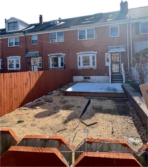 Building Photo - 1708 Hartsdale Rd