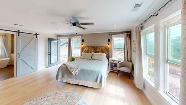 Building Photo - $500 off first month promotion, inquire for more information! Beautiful 4 Bedroom, 3 Bathroom Ata...