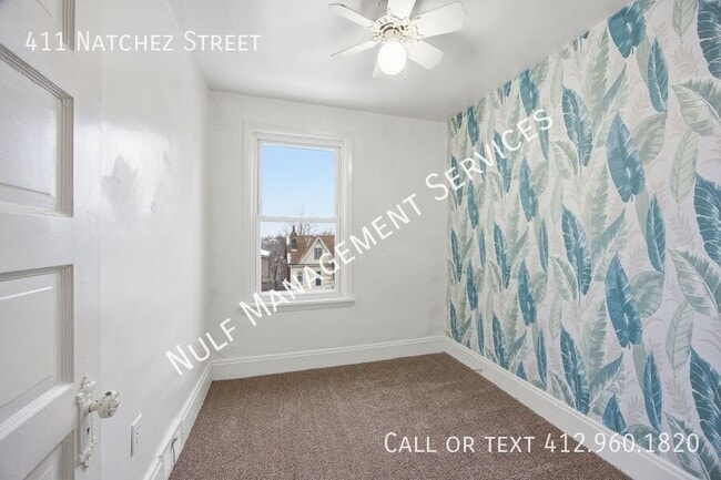 Building Photo - 411 Natchez St