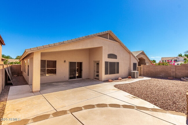 Building Photo - 29604 N Balmoral Pl