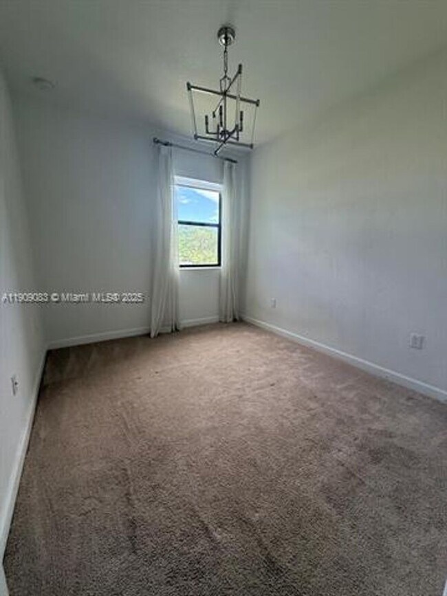 Building Photo - 12715 SW 230th Ter