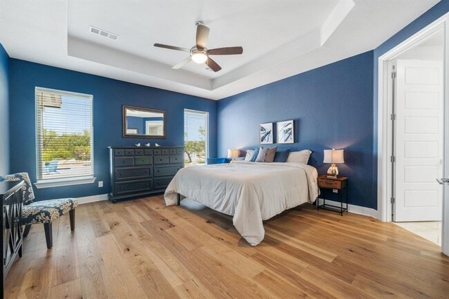 Building Photo - 104 Rolling Hills Ct