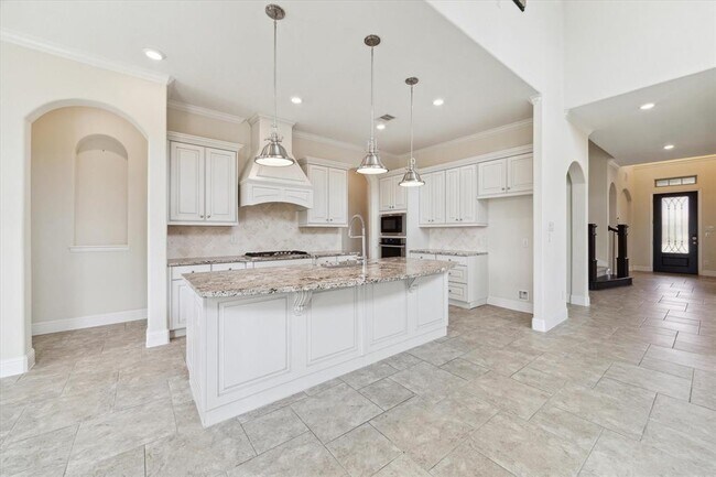 Building Photo - 3330 Dovetail Hollow Ln
