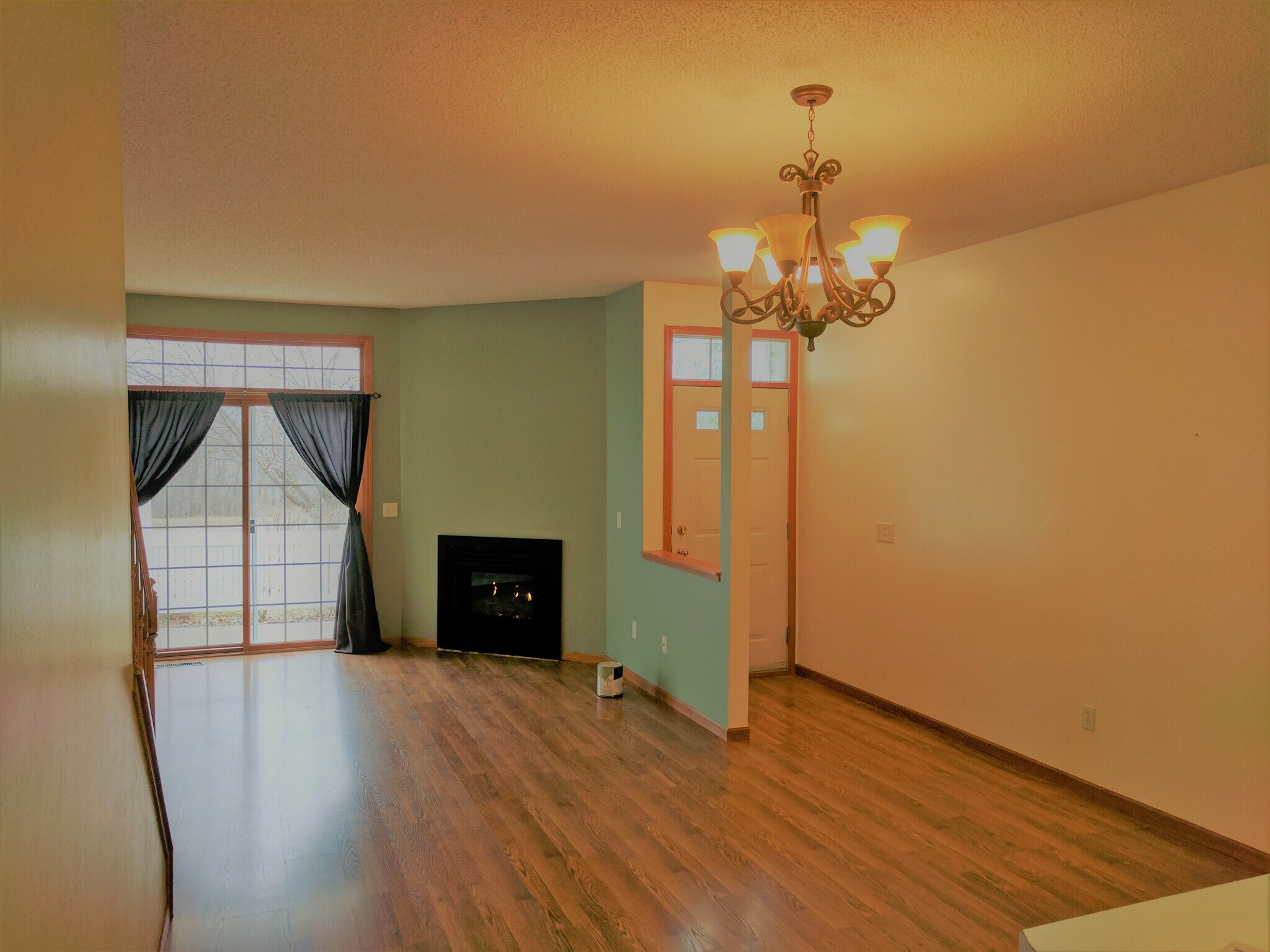 Building Photo - 3625 Vermilion Court North