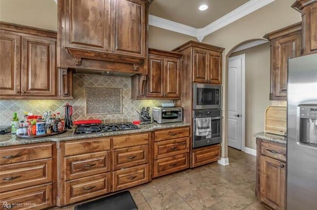 Building Photo - Gorgeous 4 Bedroom Home with Bonus Room in Bossier!