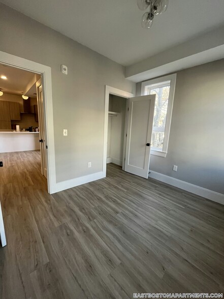 Building Photo - 66 Lubec St