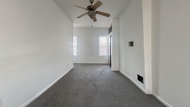 Building Photo - 3-Story Home in the Heart of Philly