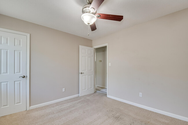 Building Photo - 436 Belglade Rd