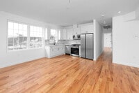 Building Photo - 125 Broughton Ave