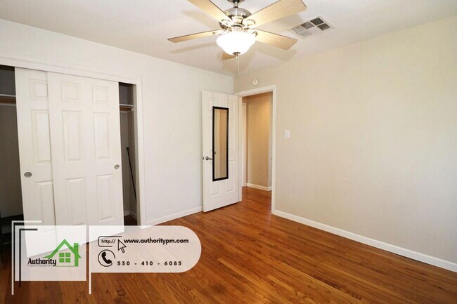 Building Photo - 1411 Jeffries Ave