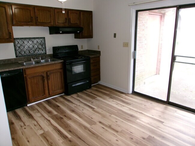 Building Photo - 3209 Timbermill Ave