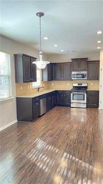 Building Photo - 4408 Black Hills Dr NW