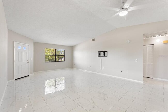 Building Photo - 3203 Bear Creek Ln