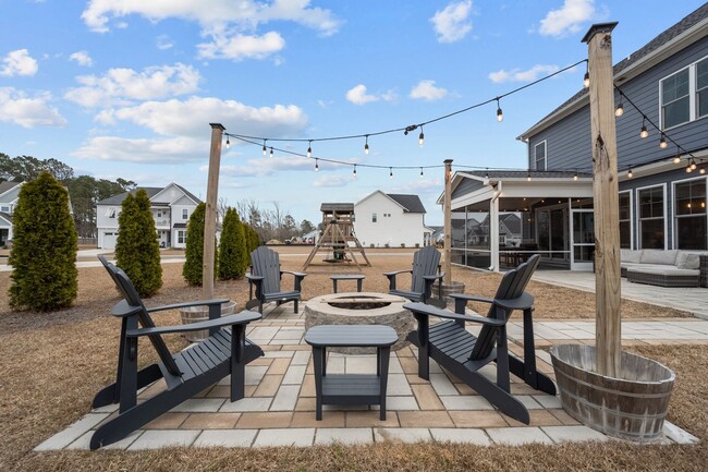 Building Photo - Exquisite 4 Bedroom/4 bath home in the Wyn...