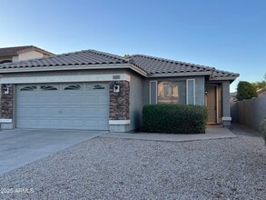 Building Photo - 1150 E San Tan Dr