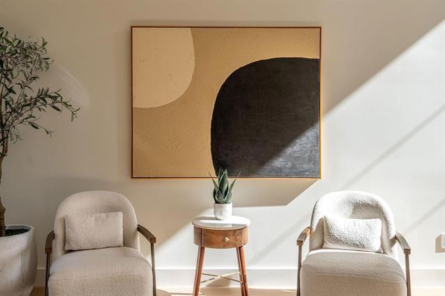 Building Photo - 3761 Seguin Dr