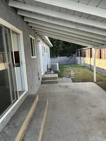 Building Photo - 21721 Tuba St