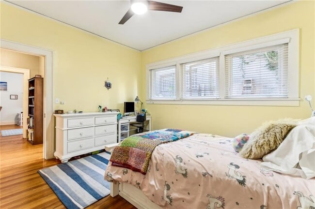 Building Photo - 901 Adair Ave NE