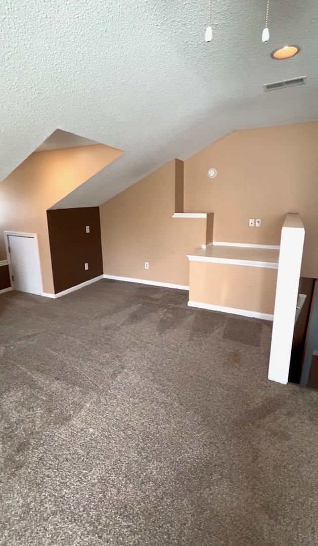 Building Photo - Stellar 3BR home with Loft in Ladson